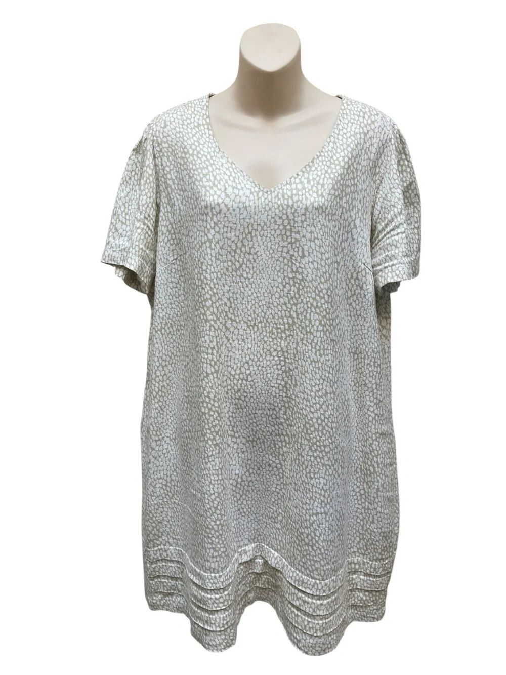 Original Nicole Miller XL Linen Blend Tunic Top V Neck Beige Short Sleeve